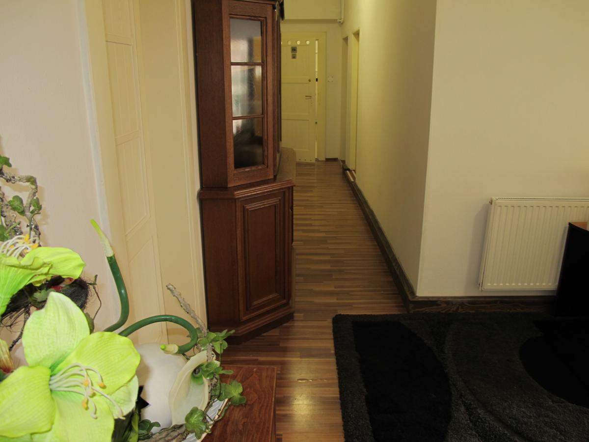 All Seasons Hostel Prag Exterior foto