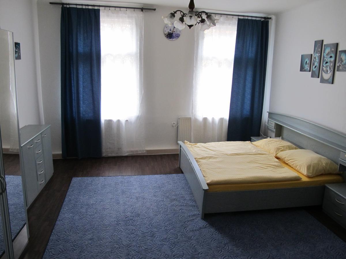 All Seasons Hostel Prag Exterior foto